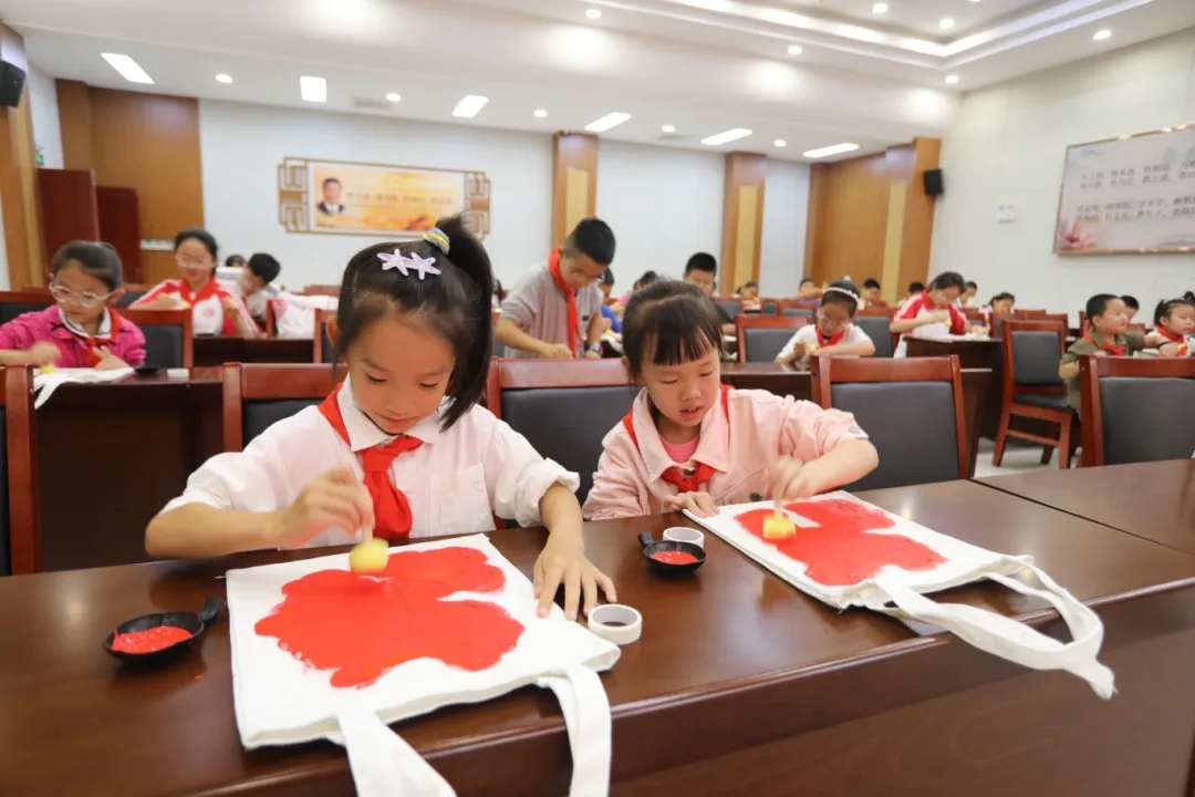 1761296955922859.jpg 93d7187811c3b8c044584e1cd1cf7fef.jpg